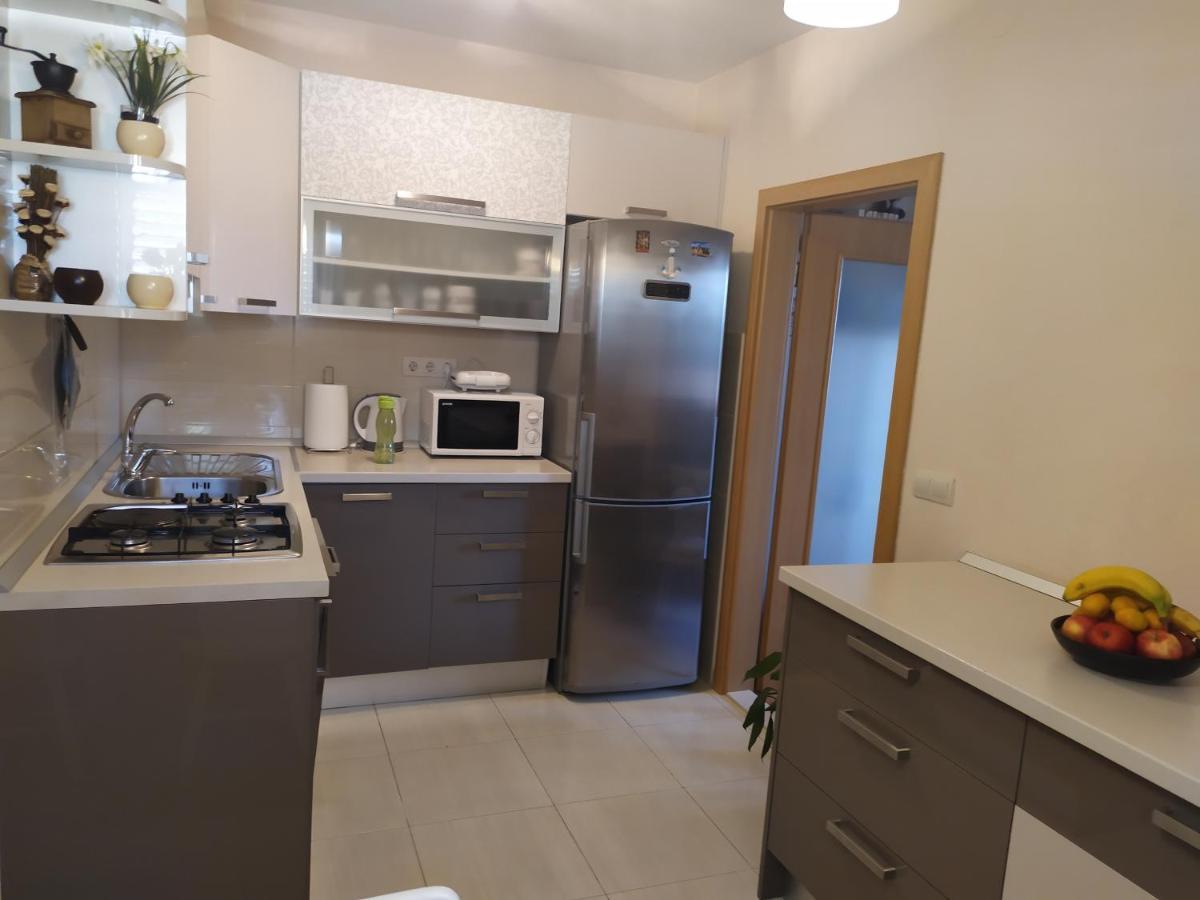 Apartment Zeljka Lovreta Макарска Экстерьер фото