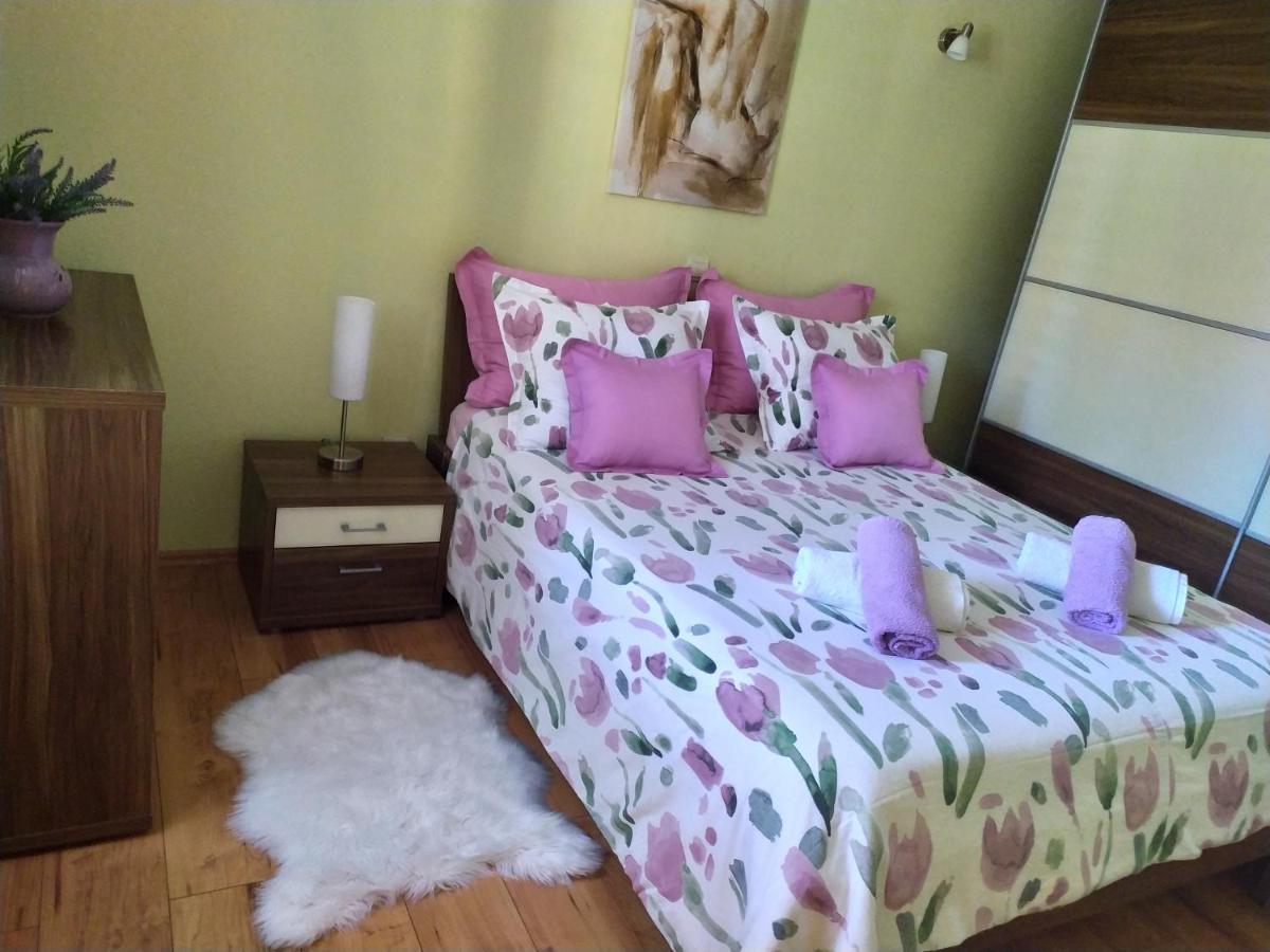 Apartment Zeljka Lovreta Макарска Экстерьер фото