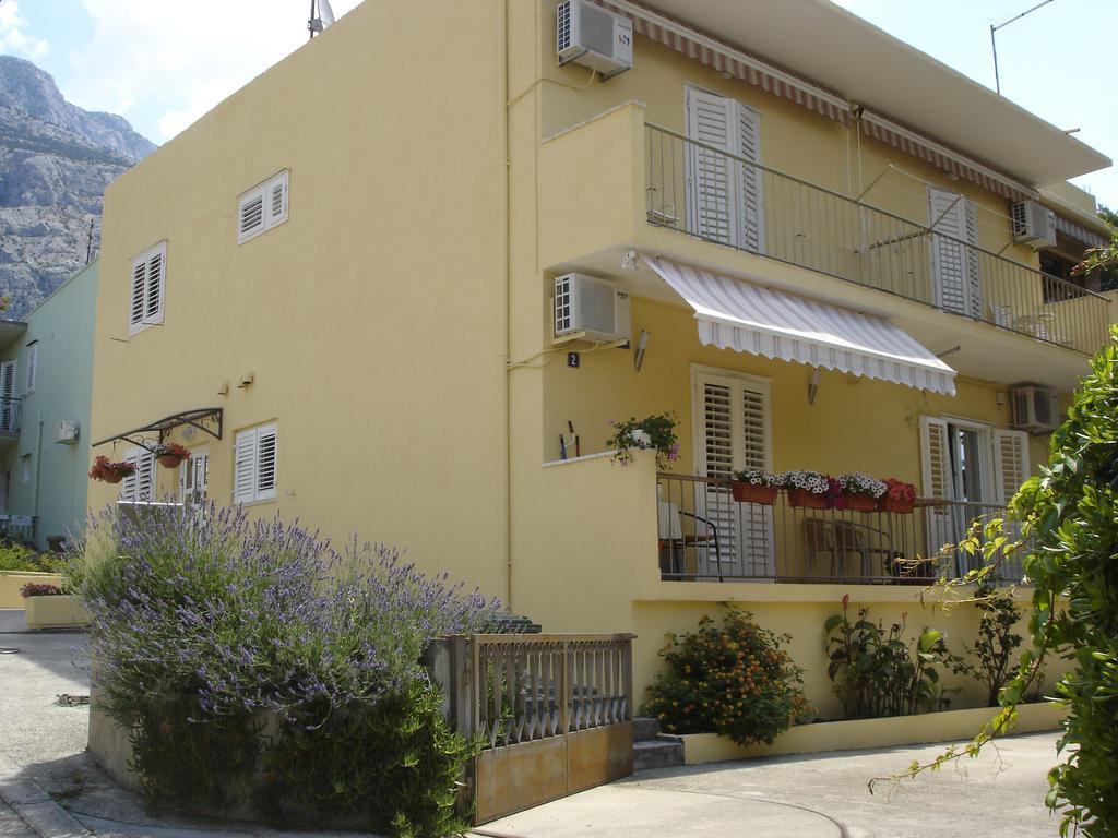 Apartment Zeljka Lovreta Макарска Экстерьер фото